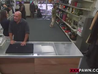 Customers дружина хоче мій peter для смоктати і ебать з